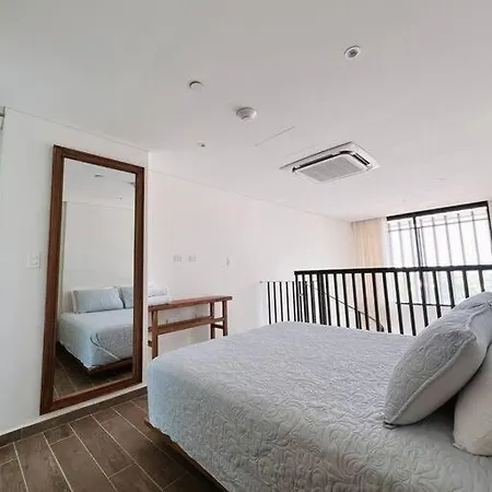 Pool & Rooftop! Steps To The Old And Getsemany Apartamento Cartagena